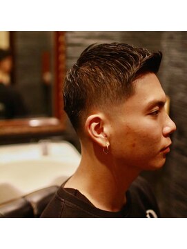 ヒロギンザ 浜松町店(HIRO GINZA) [hiro ginza]アップバングスキン　浜松町/大門/床屋/理容室