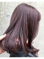 アクアオモテサンドウ(ACQUA omotesando)&nbsp;△ブリーチなしピンクブラウン艶カラーロブヘアミディアム