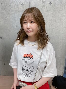 エウペ 渋谷(WEUPE) 斜めバング/グレージュカラー/デザインカラー/シルキーベージュ