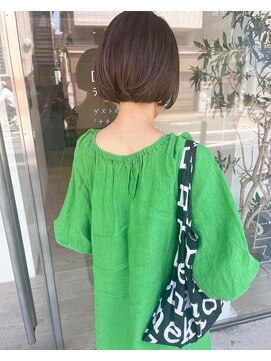 スリーバイキープ 尾山台(THREE by KEEP) 切りっぱなしなミニボブ