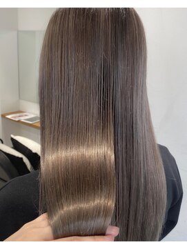 ビス フルール 日暮里店(Vis fleur) ブリーチ有りグレージュ◎小國綾か