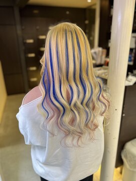 カラコレ(Cara Core) 派手髪ギャルしか勝たん