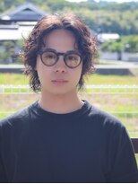 ブレッド 倉敷(BRed) ミディアムセンターパートウルフスパイラル