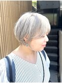 ショートボブ/ハイトーンショート/ホワイトカラー