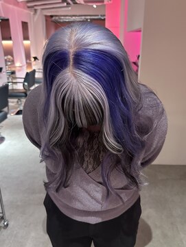 ダズリングディア(Dazzling Deer) カチューシャカラー/ブルーブラック/ブルー/美髪