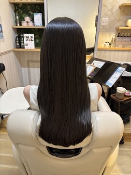 トゥーリ 二日市店(tuuli) 大人可愛いスタイル☆黒髪/髪質改善