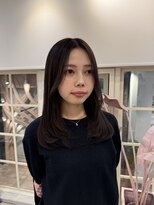 アンヘアー(UNHAIR by shiomiH)&nbsp;ダークブラウニーベージュ × ミディアム