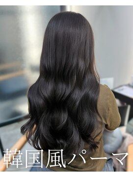 アミー 池袋(Ammy) コテ巻き風パーマ /韓国風パーマ/暗髪カラー/レイヤーカット
