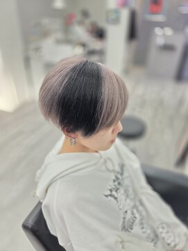 ミステル(MISTEL) セクションブラックカラー