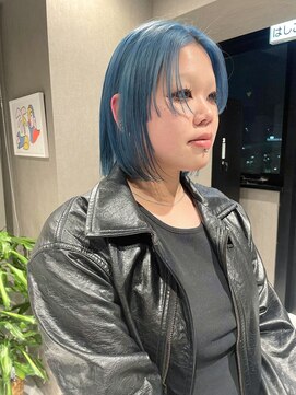 ノル 栄矢場町(nol) くすみブルー 切りっぱなしボブ