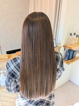 ルッカ 浦安(lucca) 美髪/ワイドバング/外ハネ/イメチェン/[浦安/ショート/髪質改善]