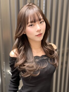 ニューヨークニューヨーク 梅田茶屋町店(NYNY) レイヤーカット ハッシュカット ブラウンベージュ ロング