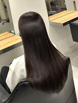 ヘルム(Helm)&nbsp;パープルガーネット[名駅/透明感カラー/Wカラー/ハイライト]
