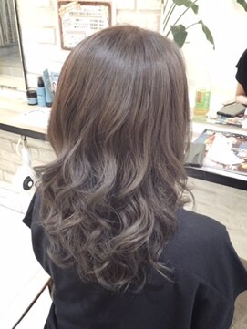 ブレッザヘアー(Brezza hair) アッシュグレージュ×Brezza hair 笹塚