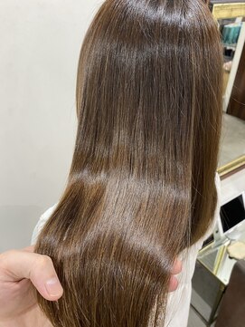 ナイン 麻布十番(NINE) ☆ビューティーストレート☆