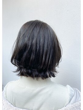 フロート 小阪店(float) アッシュグレー_マロンベージュ Aラインボブ かきあげ