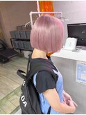 YU114_ホワイトピンク×切りっぱなしボブ ブリーチ2回~