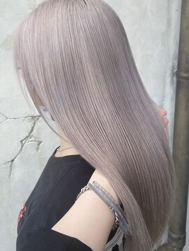 ネロ ヘアデザイン(Nero hair design) ホワイトシルバー