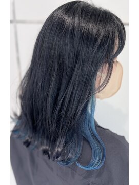 ラビス 浦和(Lovis) 美髪/ネビージュ/大人かわいい/透明感ショート[浦和]