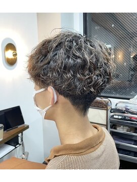 アフロディーテギンザ 神保町(APHRODITE GINZA) アッシュブラック/カルマパーマ［御茶ノ水/神保町］