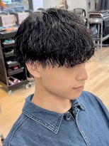 ウェイビーエフティフィフス 横浜西口(WAVEY ft.fifth) 波巻きパーマツイストパーマ波巻きスパイラルパーマメンズパーマ