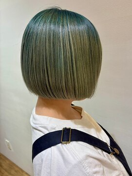 ヘアリゾート粋 新宿三丁目本店 ショートボブ/ミントグリーンアッシュ