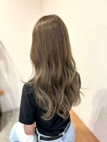 クロエバイラヴィズム 三条店(CLOE by LUVISM) グラデーショングレージュカラー