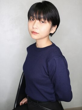 バース(BIRTH) 天神【BIRTH】美髪ブルーブラックショート似合わせカット 8