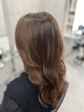 エリュ(elu) ゆるまきロング