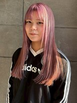 ディスコネクト(DISCO-N-NECT)&nbsp;ブリーチ ピンクベージュ 切りっぱなし レイヤーカット 美髪