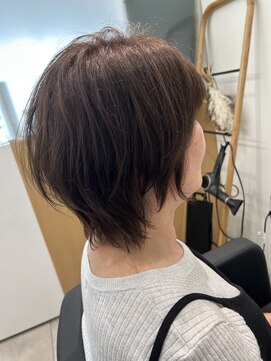 ハイライト/インナーカラー/白髪ぼかし/ハイライト/ショート