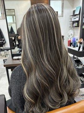 ダーラヘスト(Dalahast) 【Dalahast】contrast highlight @森亮太