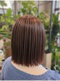 存在感抜群！コントラストハイライト×切りっぱなしボブ[成田]