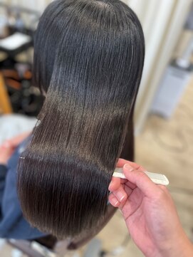 ミラ(MIRA) 髪質改善ツヤロング