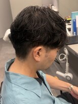 トリッカ シブヤ(TRICCA SHIBUYA) メンズカットパーマニュアンスふんわりフェザーラルフカール渋谷