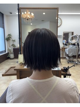 トップスタイル リッチ 夏にオススメなショートボブ
