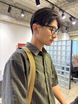 ノル 栄矢場町(nol)&nbsp;メンズ繋がってるセンターパート