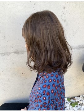 プラスワン 自由が丘(+ONE) 【＋ONE 自由が丘】マロンベージュミディ