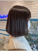 前下がりボブと赤みのないフォギーベージュ♪