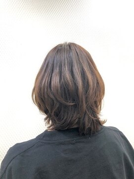 クオリス 上福岡店(QUALIS) 暖色系カラー/くびれヘア/ミディアムウルフレイヤー/40代50代