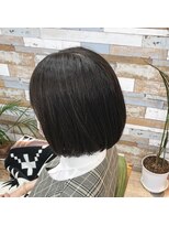 ハウオリ ヘアーワークス(Hauoli hair works)&nbsp;ノンブローカット×前下がりボブ
