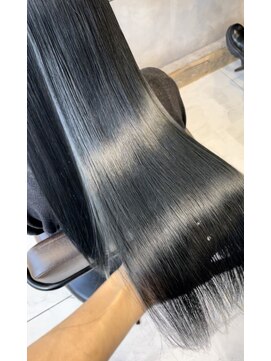 トルネード(TORNADO) 韓国風艶髪ストレート LAケラチントリートメント 美髪 M511