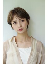 ノーヴェ(Nove) パーソナルカラー秋タイプ　ナチュラルマッシュショート