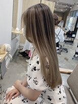 イェッカ(YECCA)&nbsp;バレイヤージュ○ベージュ○