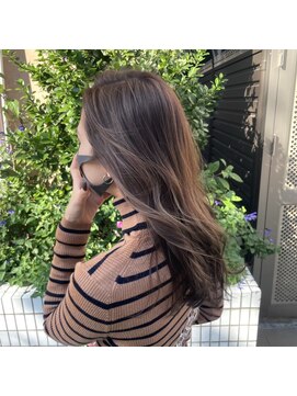 ティエル(Tiele) ナチュラルブラウン