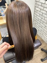 アンフィシュピトロワ(AnFye spi tlow) 【髪質改善】で艶髪に変身【縮毛矯正】【髪質改善】【縮毛矯正】