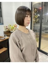 ホリー(HOLLY)&nbsp;大人可愛いミニボブ