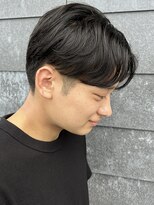 ヒュイル バイ ニアウ(Hwyl by Niau)&nbsp;メンズマッシュセンターパートスパイラルパーマニュアンスパーマ