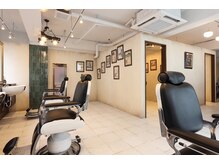 グレイスフルバーバーロンドン 大宮店(Graceful Barber London)