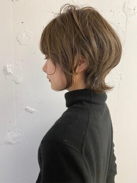 ダブルトーキョー シブヤ(W-TOKYO SHIBUYA) くびれショートウルフハイライトボブウルフ ウルフカット